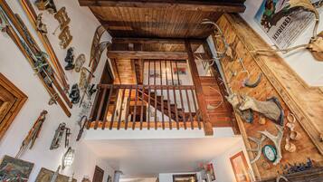 Standard House, Multiple Bedrooms (Grangia Sunset View) | Interior