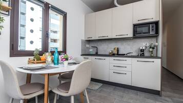 Studio Familial (Always Traveling Near The City Center) | Cuisine privée