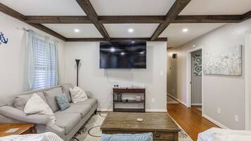 Smart TV, video games, stereo