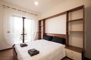 1 soverom, strykejern/-brett, wi-fi (inkludert) og sengetøy