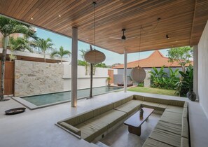 Outdoor pool - Mona Bingin (Pecatu)