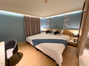 Habitación doble superior | Minibar, escritorio, wifi gratis y ropa de cama 