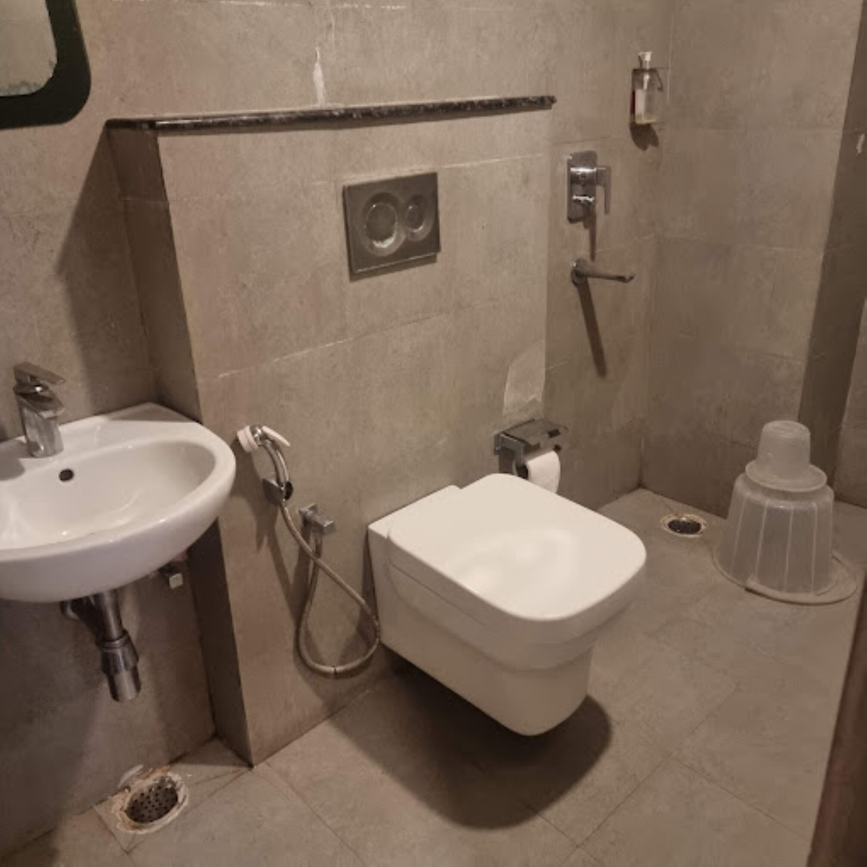 Shower, rainfall showerhead, towels, soap