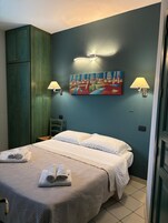 Economy Apartment | 1 bedroom, blackout drapes, soundproofing, WiFi (free)