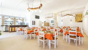 Free daily local cuisine breakfast  - 3983 Serre Salentine - Camera Tripla Accessibile (Supersano)