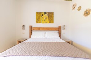 1 bedroom, bed sheets - 3983 Serre Salentine - Camera Tripla Accessibile (Supersano)