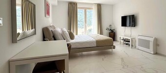 Uphill 2 BDR Ap With Sea View