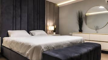 Luxury Double Room | Blackout drapes, free WiFi