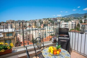 Family Apartment, Multiple Bedrooms (Sea View Historic Center) | Outdoor dining - Sea View Historic Center (Sanremo)