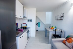 Family Apartment, Multiple Bedrooms (Sea View Historic Center) | Private kitchen | Fridge, microwave, oven, stovetop - Sea View Historic Center (Sanremo)