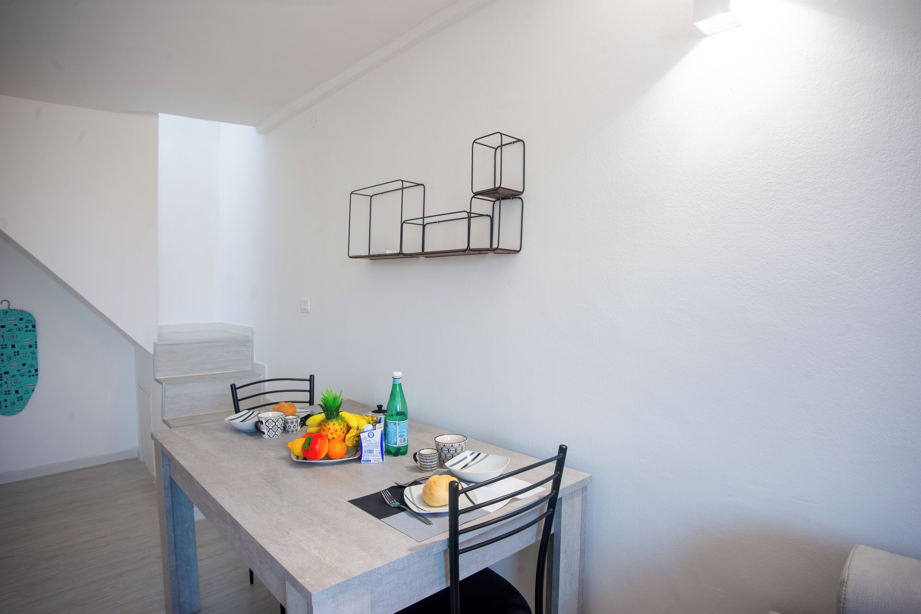 Family Apartment, Multiple Bedrooms (Sea View Historic Center) | Dining