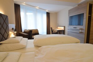 Coffres-forts dans les chambres, chambres insonorisées, Wi-Fi gratuit