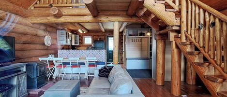 Televisión y chimenea