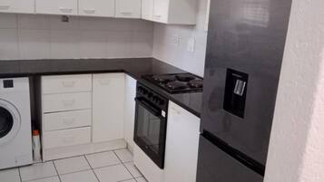 Room, 1 Bedroom, Smoking, Private Pool | Interior