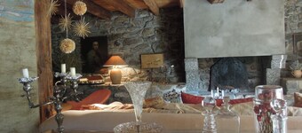 Une Bergerie Aménagée Avec Goût en Lisière du Parc National des Ecrins