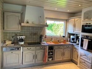 Private kitchen - 2 bedroom villa in virton (Virton)