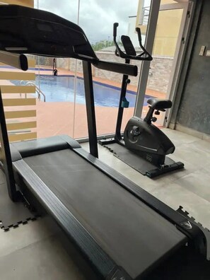Fitness facility - Cozy Studio with Pool & Gym! (Ghana)