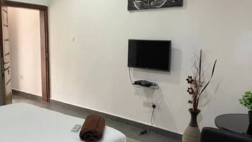 1 soverom, strykejern/-brett, wi-fi og sengetøy