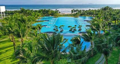 Sunshine Cam Ranh See View