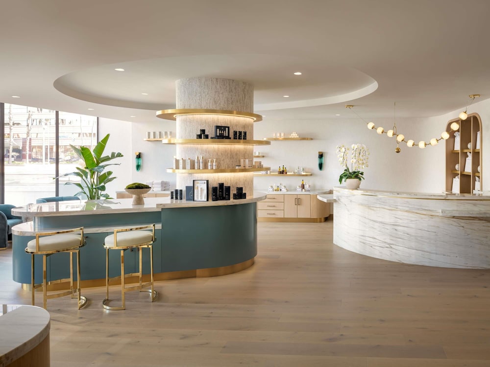 Fairmont Breakers Long Beach by null