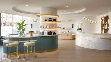 Behandlingsrom for par, dampbad, kroppsbehandlinger og aromaterapi