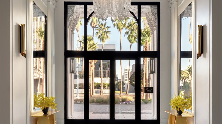 Fairmont Breakers Long Beach