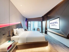 华丽客房, 1 张特大床 | 迷你吧（备有免费物品）、遮光窗帘、折叠床/加床（额外收费）、免费 WiFi