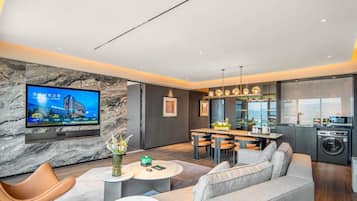 Free minibar, blackout curtains, rollaway beds, free WiFi