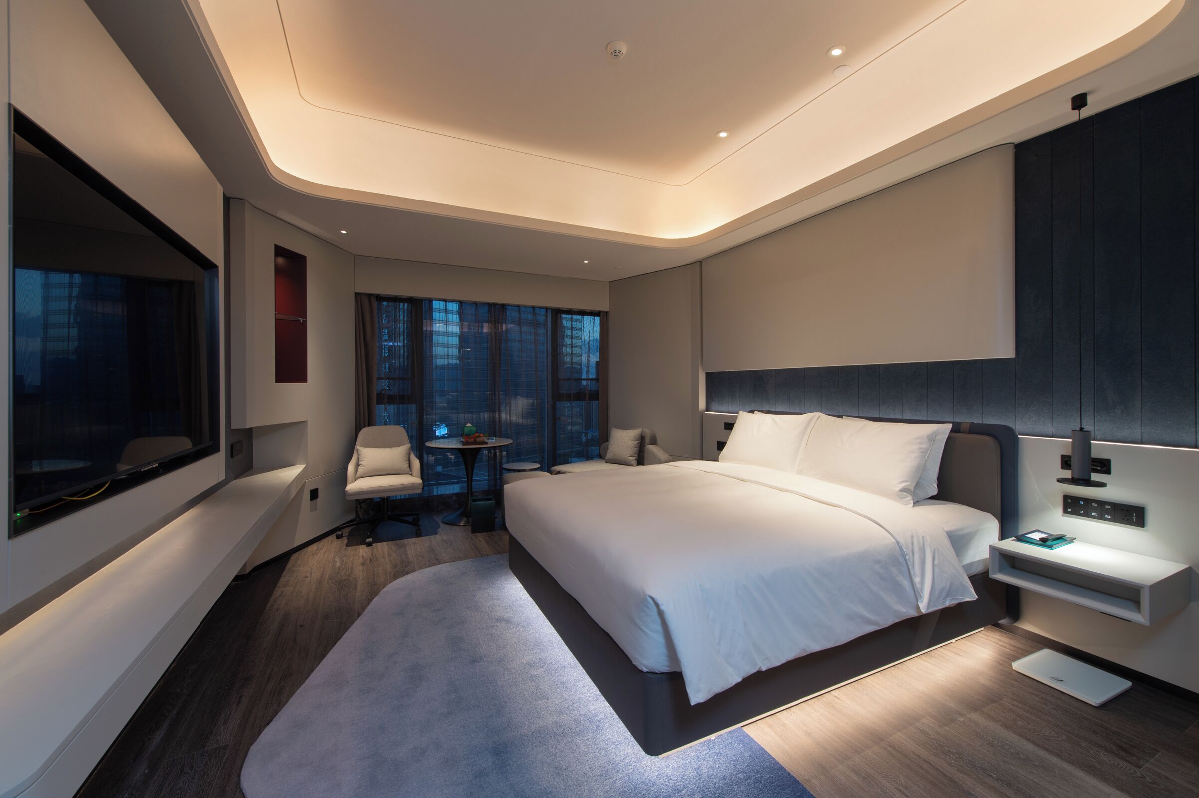 Deluxe Room, 1 King Bed