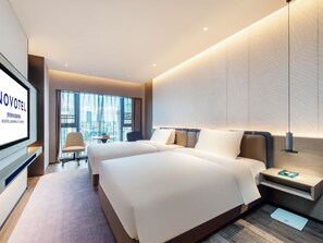 Free minibar, blackout curtains, rollaway beds, free WiFi - Novotel Kunming City Center (Kunming)