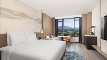 Superior Room, 1 King Bed