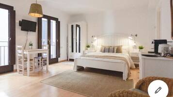 1 slaapkamer, een strijkplank/strijkijzer, gratis wifi, beddengoed