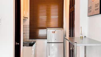 Panoramic Double Room | Bathroom | Combined shower/tub, deep soaking tub, rainfall showerhead