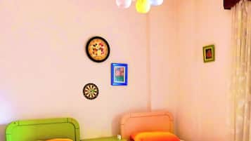 2 habitaciones, escritorio, wifi y ropa de cama