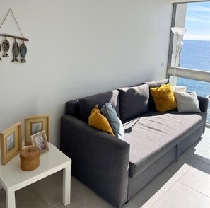 TV - Appartement T2 Standing Bandol Face à la mer (Bandol)