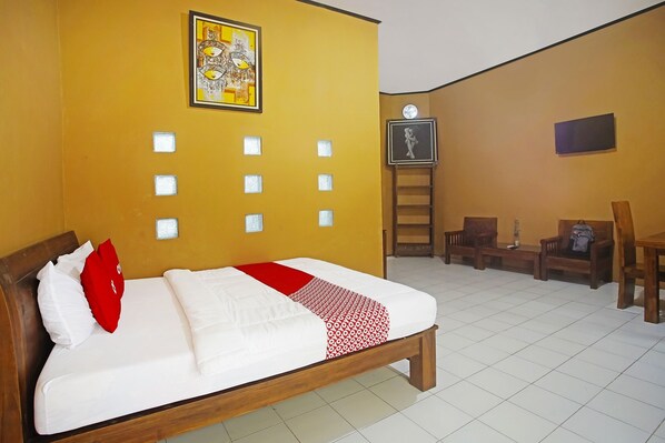 Standard Double Room | Bed sheets - Hotel O Fidel Caestro Homestay (Kalianda)