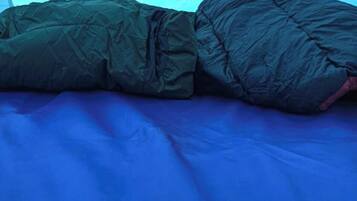 9 bedrooms, WiFi, bed sheets