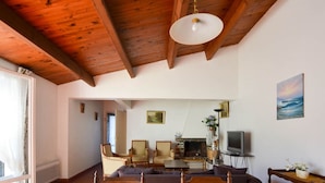 Interior - Single-story house 4 rooms near sea, 6 people, patio (La Palmyre)