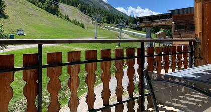 Studio Prestige 4 Pers Sud-Ouest, Balcon, Face aux Pistes, Parking