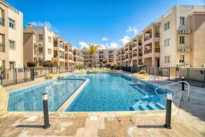 Pool - Royal Seacrest F G6 - Two Bedroom Apartment, Sleeps 4 (Pafos)