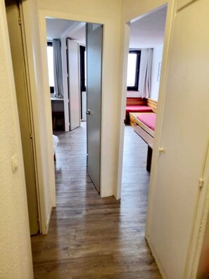 2 sovrum, strykjärn/strykbräda, resesäng och gratis wi-fi