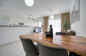 Dining - Iris Village Block 12-105 (Pafos)
