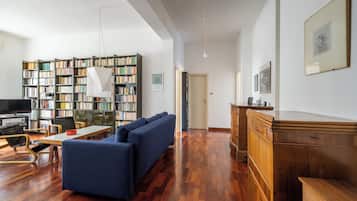 Apartment, Balcony | Living area | 35-inch TV with digital channels