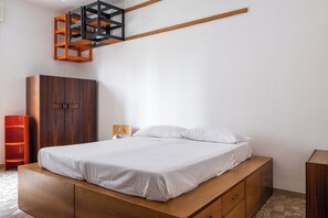 Apartment, Balkon | 2 Schlafzimmer, laptopgeeigneter Arbeitsplatz, Babybetten