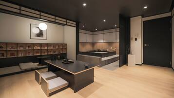 Spa Room | Premium bedding, desk, free WiFi, bed sheets