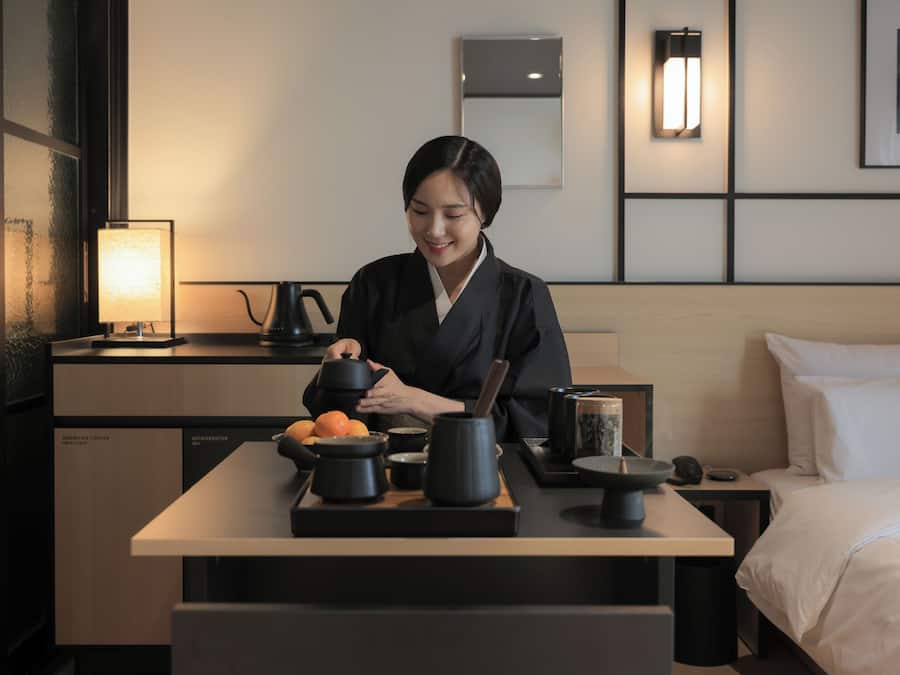 Premium bedding, free WiFi, bed sheets