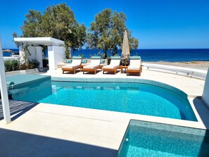 Pool - Nerea Seaside VIlla on the Beach (Monolithos)