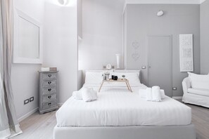 1 bedroom, iron/ironing board, WiFi, bed sheets - Easylife - Apartment with balcony Washington area (Milano)