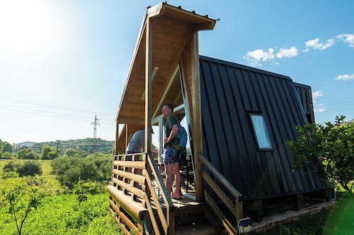 Chalet | 1 bedroom, individually furnished, free WiFi, bed sheets