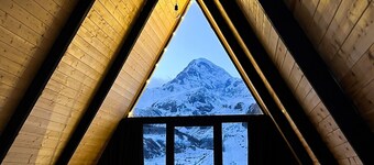 Kazbegi Hills Cottages